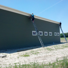 6 inch gutter installed on new barn2